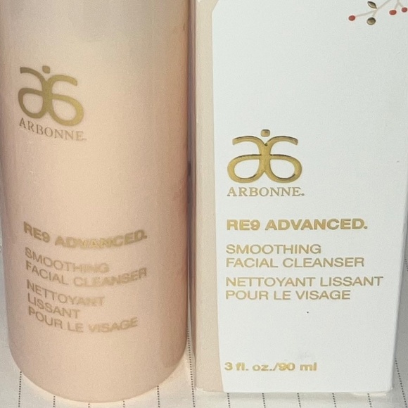 🎀 $84 - Arbonne RE9 Advanced Smoothing Facial Cleanser 3oz NEW *retired htf* - Picture 2 of 7